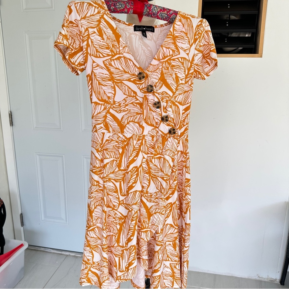 Derek Heart Orange Leaf Pattern Midi Dress
